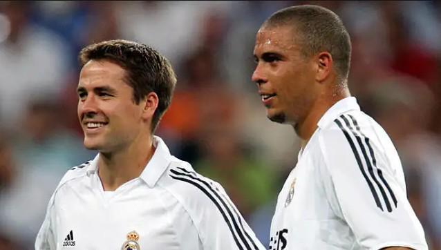 评家指出 评家指出